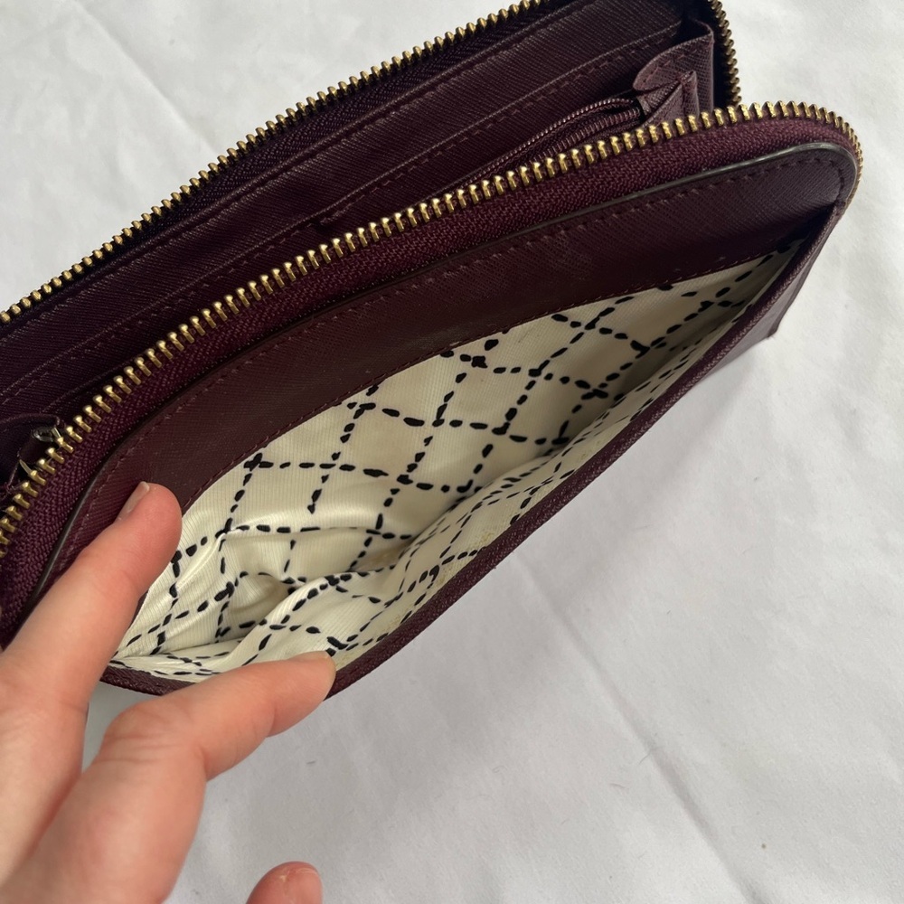 Kate Spade Burgundy Saffiano Leather Zip Around Wallet - Picture 6 of 7